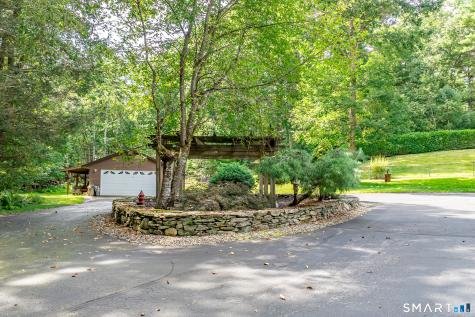 126 East Putnam Road Putnam CT 06260