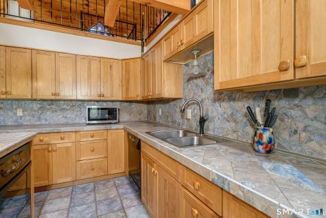 126 East Putnam Road Putnam CT 06260
