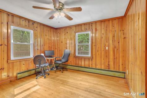 68 Pine Street Meriden CT 06451