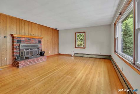 68 Pine Street Meriden CT 06451