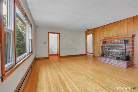 68 Pine Street Meriden CT 06451