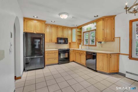 68 Pine Street Meriden CT 06451