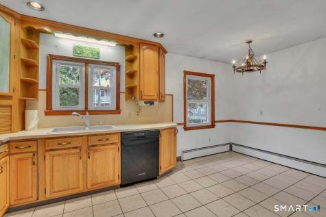 68 Pine Street Meriden CT 06451
