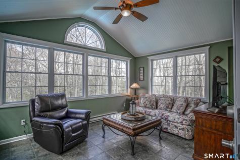 20 Stephen Court Prospect CT 06712