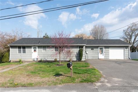98 Malmalick Avenue Waterbury CT 06708