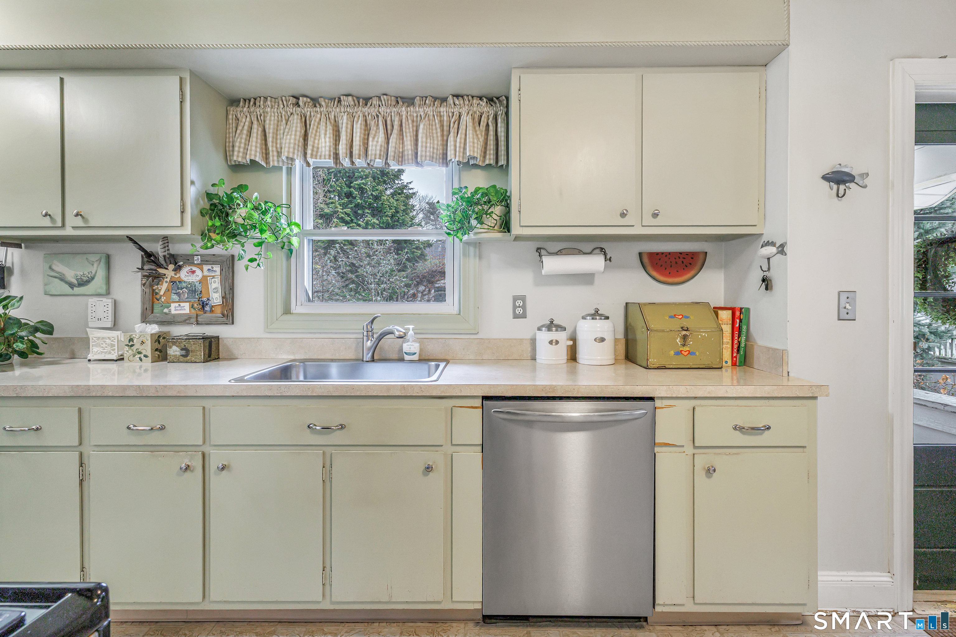 12 Old Saugatuck Road Norwalk CT 06855