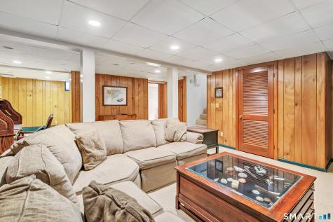 12 Old Saugatuck Road Norwalk CT 06855