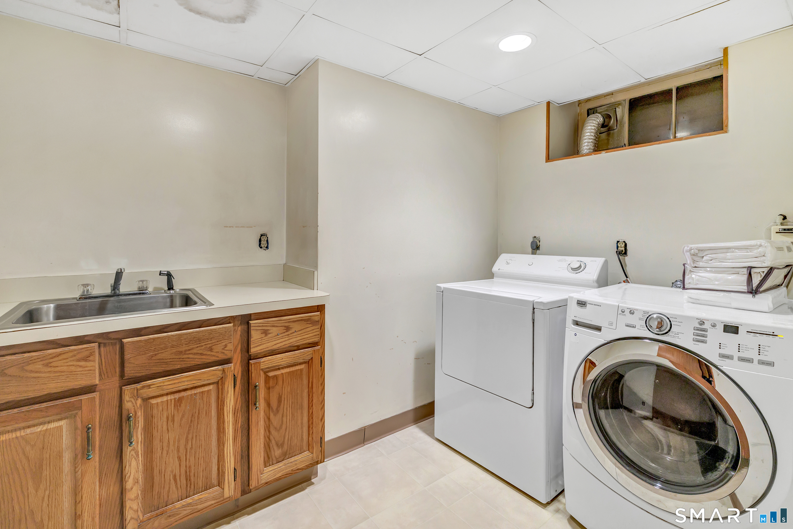 12 Old Saugatuck Road Norwalk CT 06855