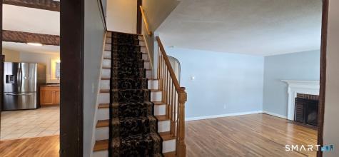 36 Oleary Drive Manchester CT 06040