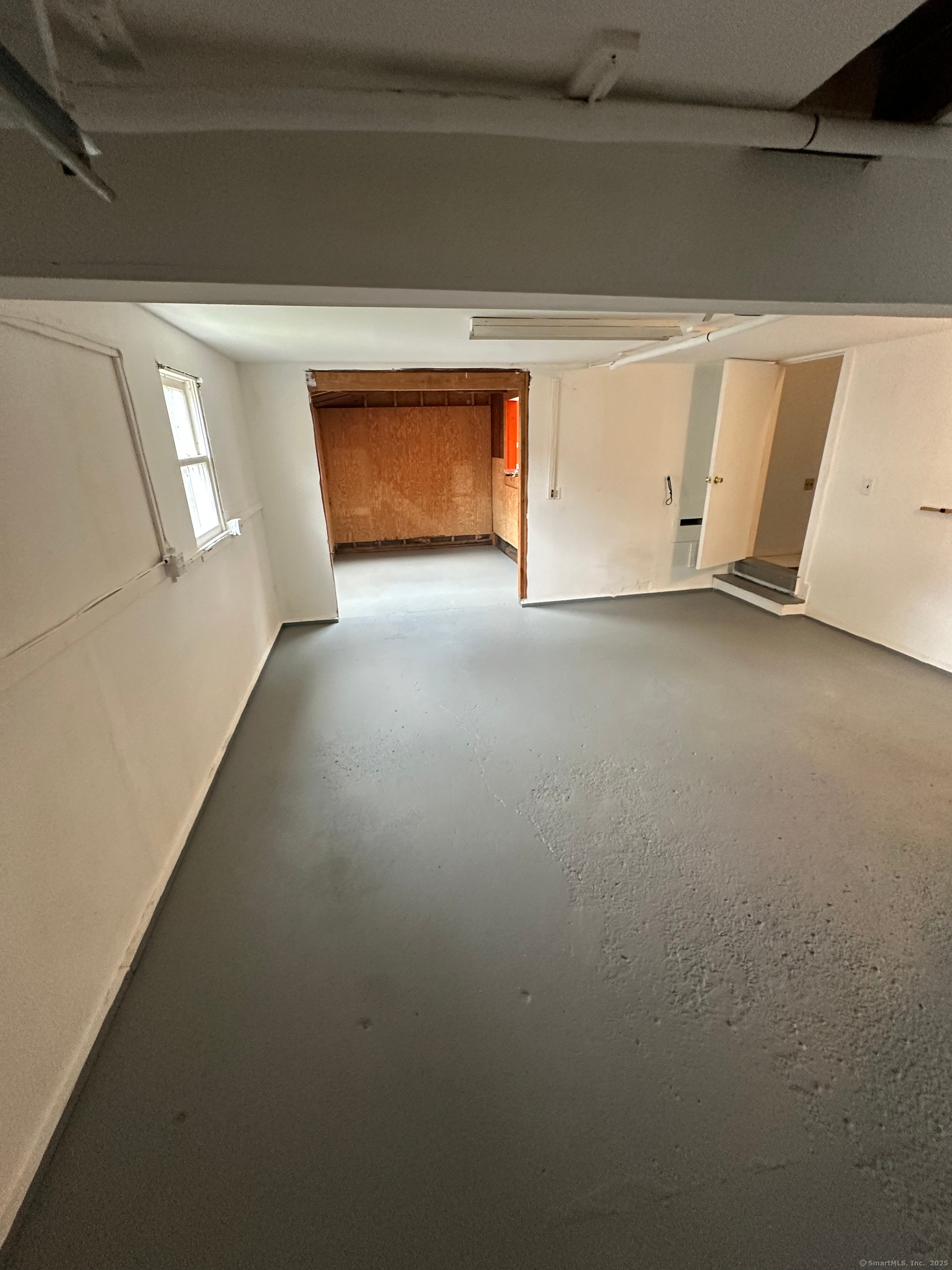 24 Bel Aire Circle Windsor Locks CT 06096