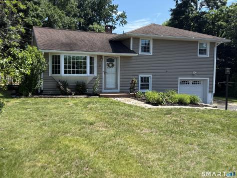 3 Woodview Drive Brookfield CT 06804