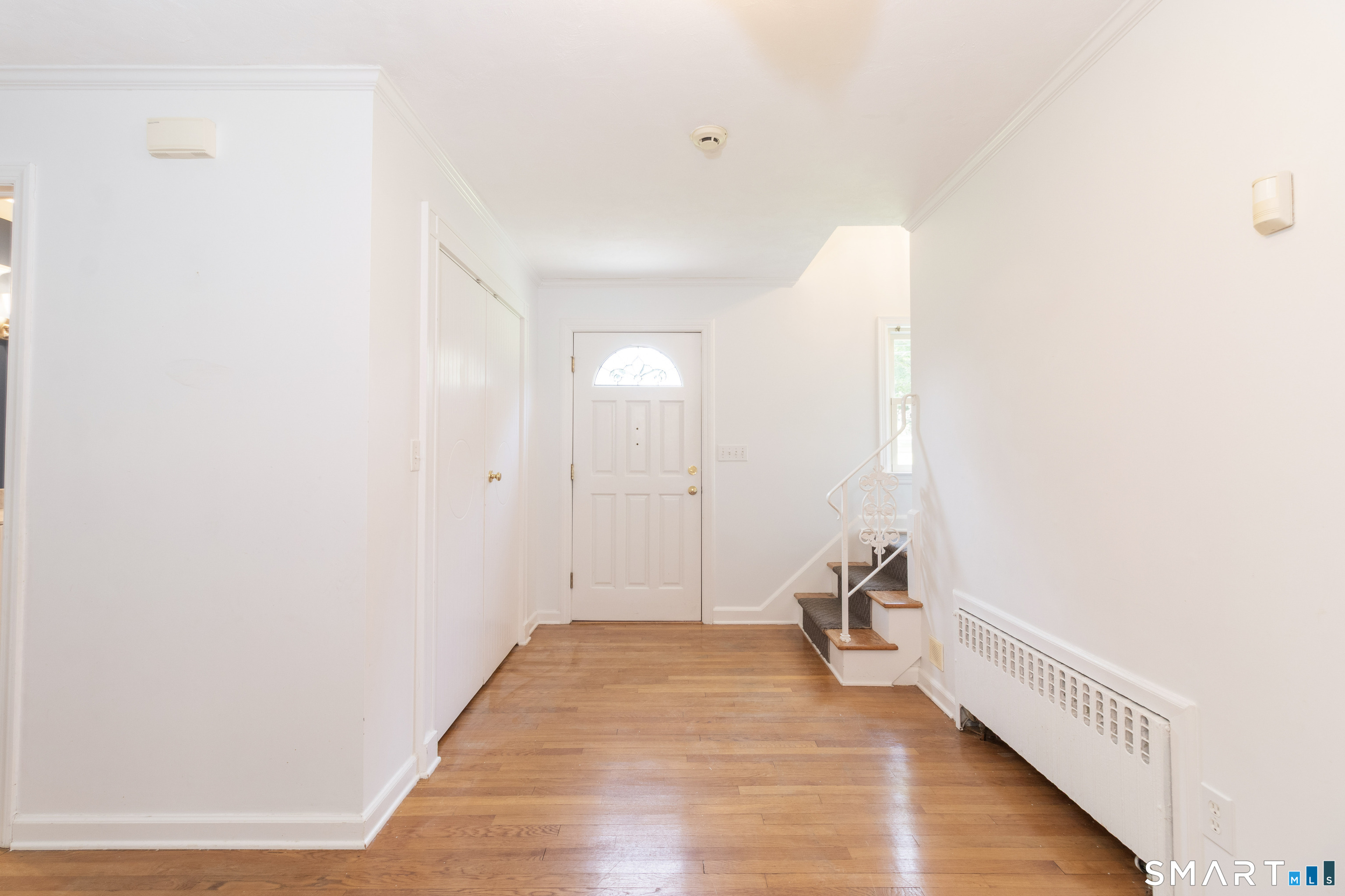 17 Whiting Farm Road Branford CT 06405