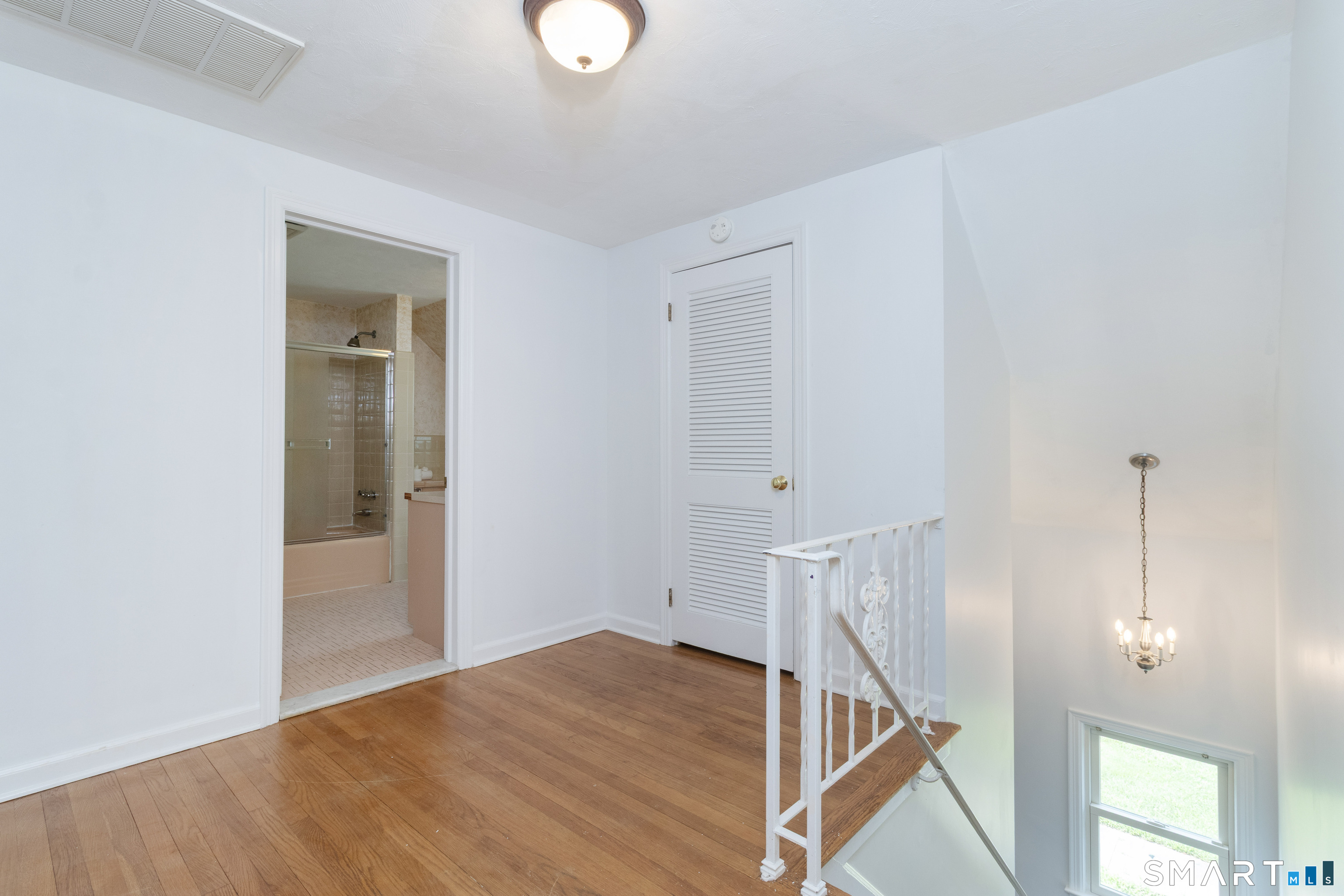 17 Whiting Farm Road Branford CT 06405