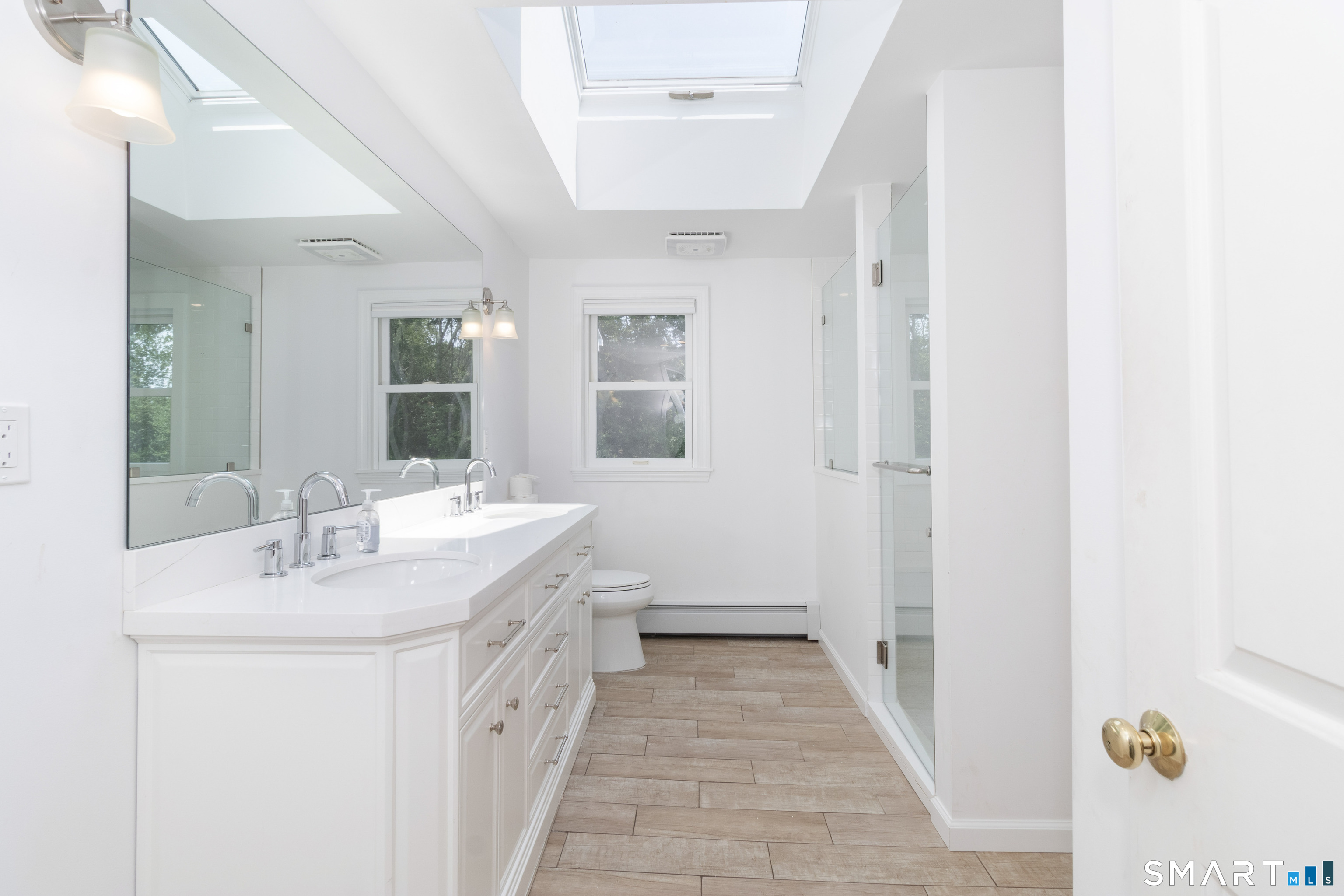 17 Whiting Farm Road Branford CT 06405