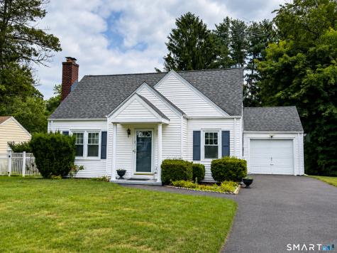 27 Wilson Avenue Trumbull CT 06611
