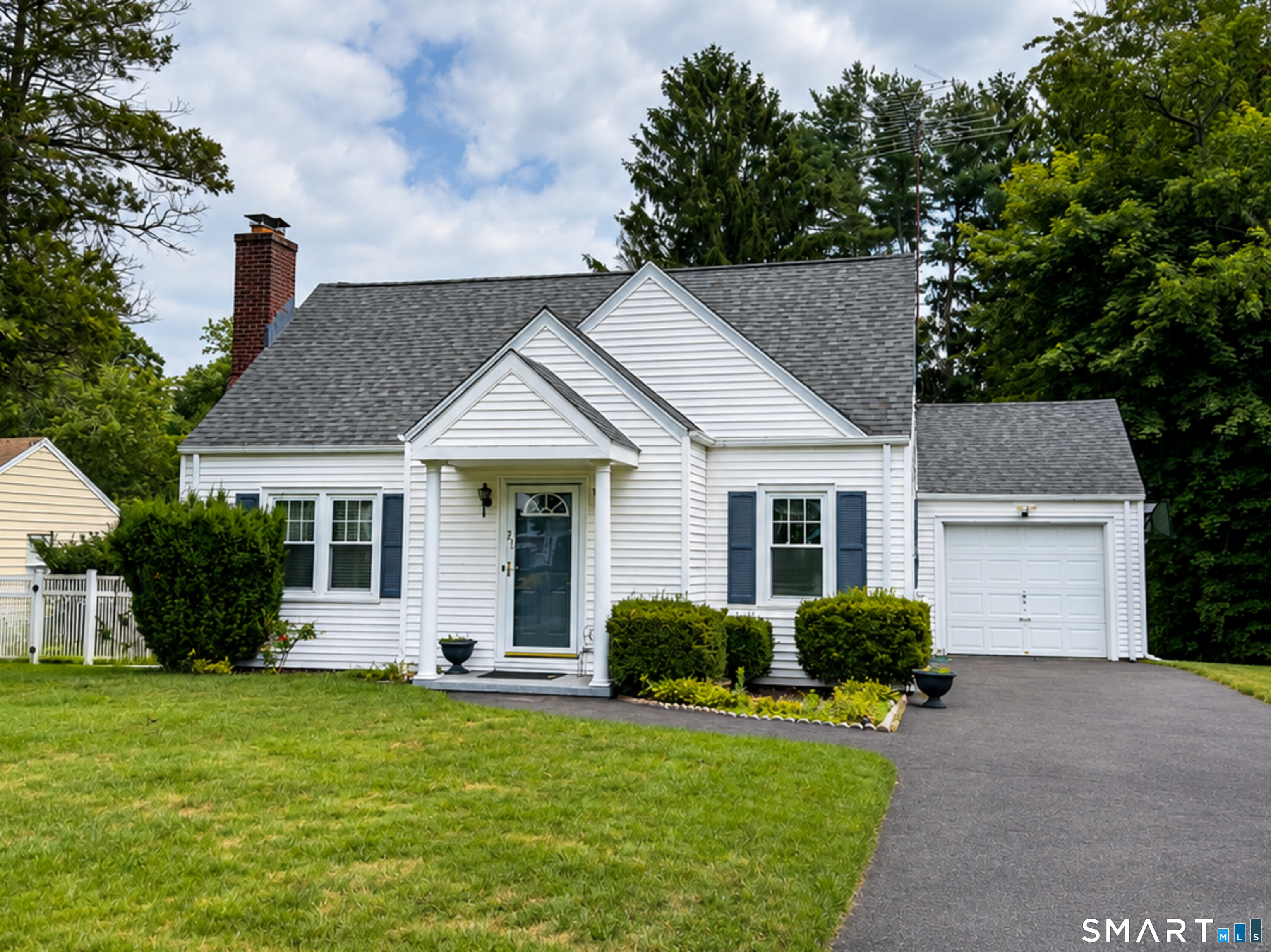 27 Wilson Avenue Trumbull CT 06611