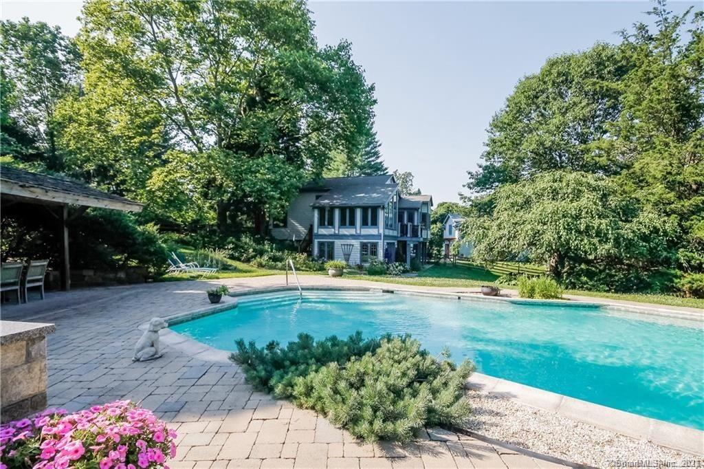 9 Forest Road Weston CT 06883