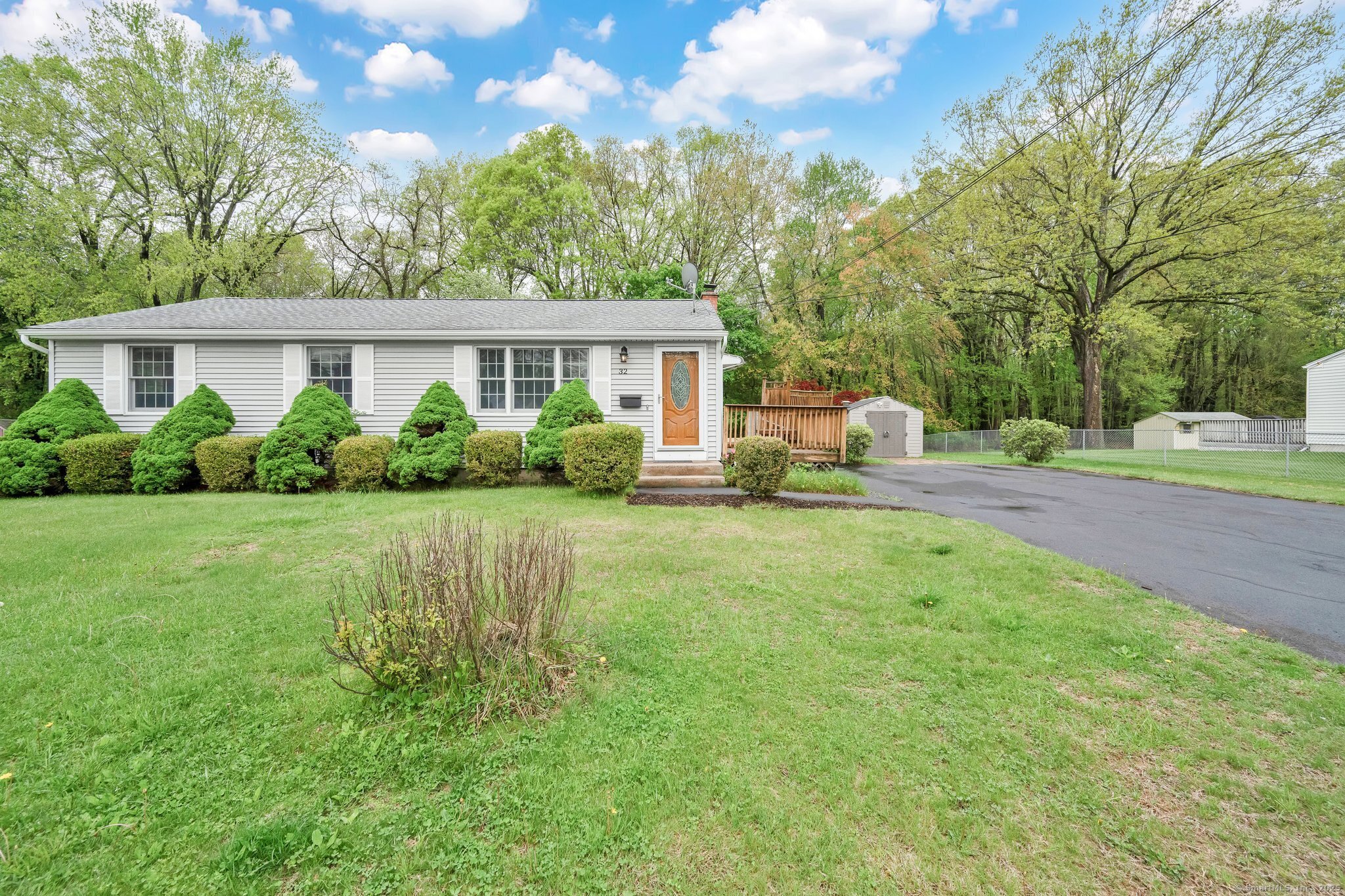 32 Fairfield Road Enfield CT 06082