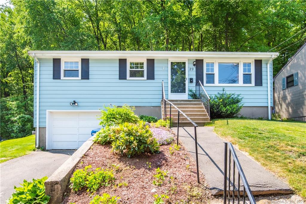 29 Sunrise Terrace Bristol CT 06010