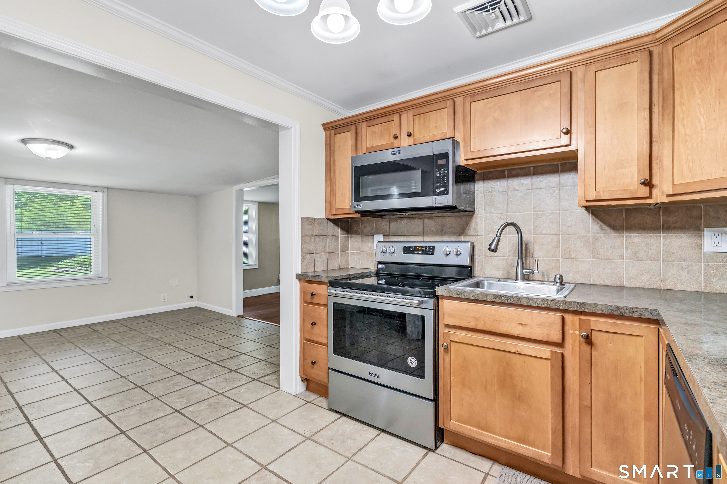 202 Glen Hills Road Meriden CT 06451