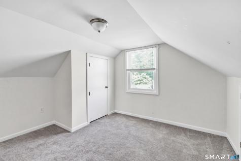 202 Glen Hills Road Meriden CT 06451