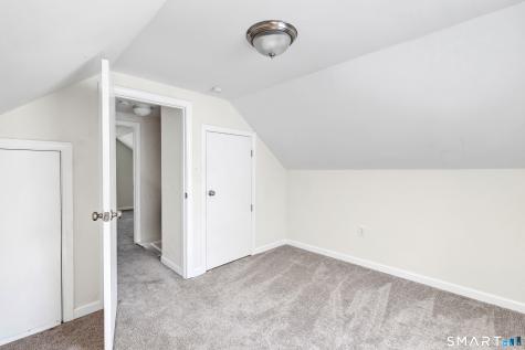 202 Glen Hills Road Meriden CT 06451