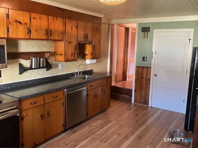 9 Warriner Avenue Enfield CT 06082