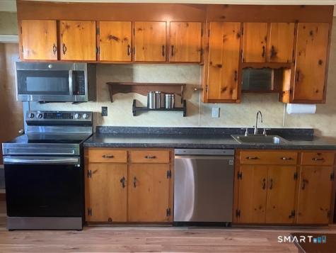 9 Warriner Avenue Enfield CT 06082