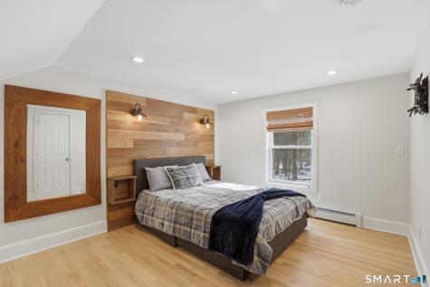 58 Sleepy Hollow Lane Stamford CT 06907