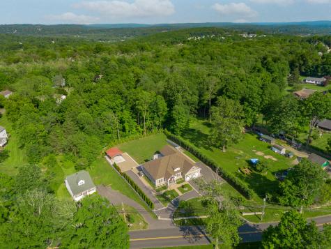 125 Stadley Rough Road Danbury CT 06811