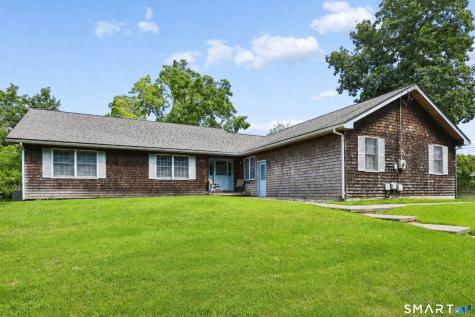 95 Parkway South New London CT 06320