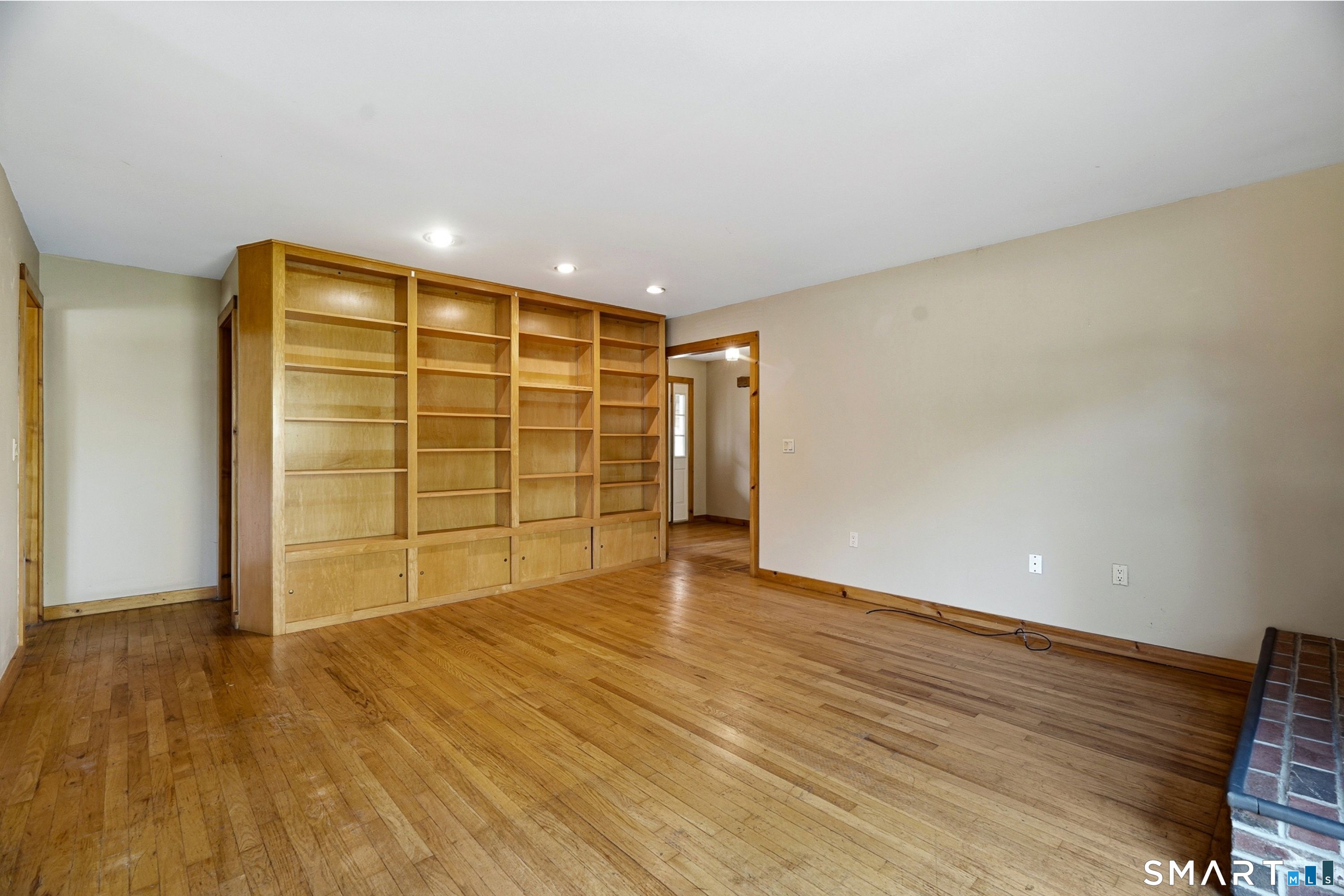 95 Parkway South New London CT 06320