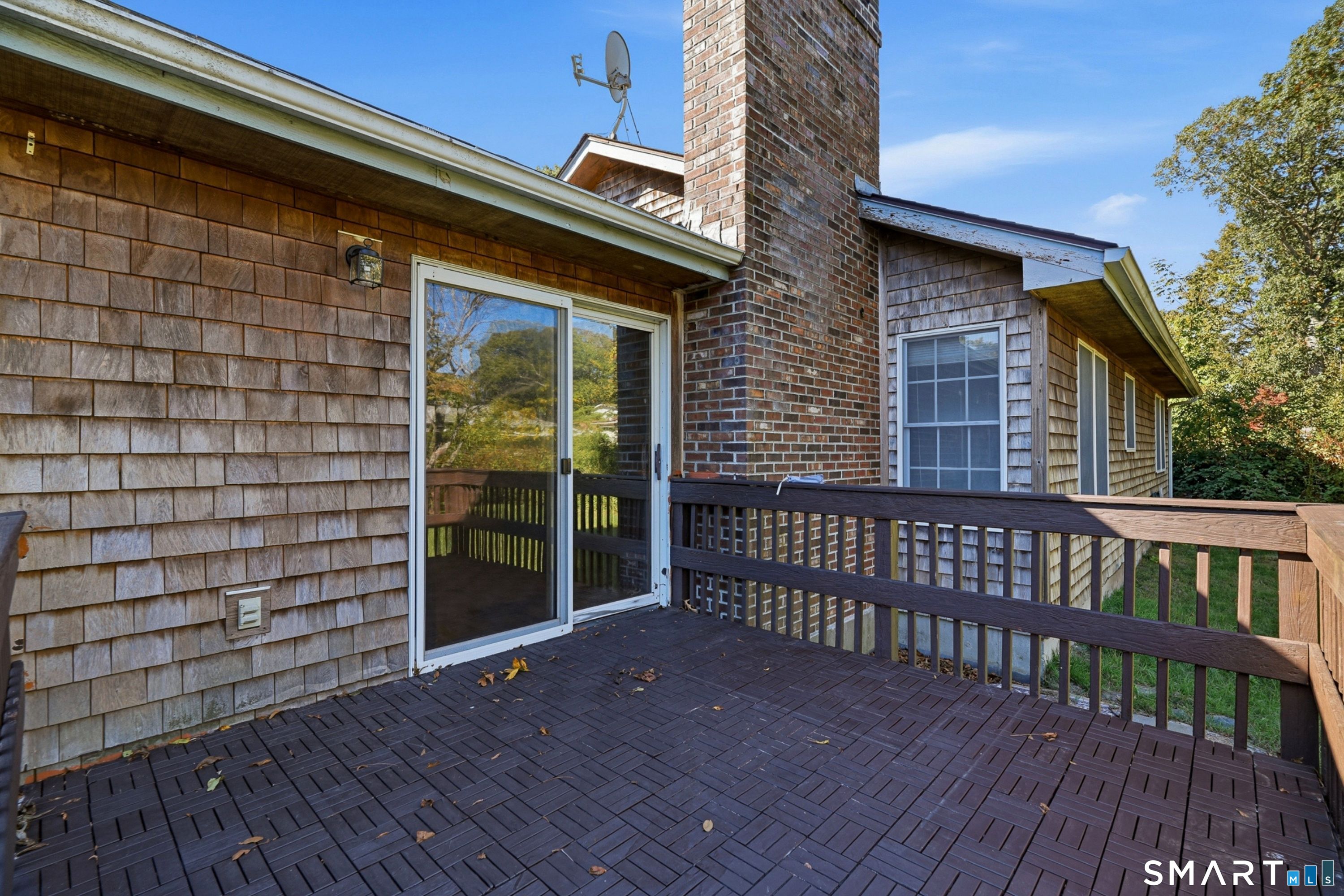 95 Parkway South New London CT 06320