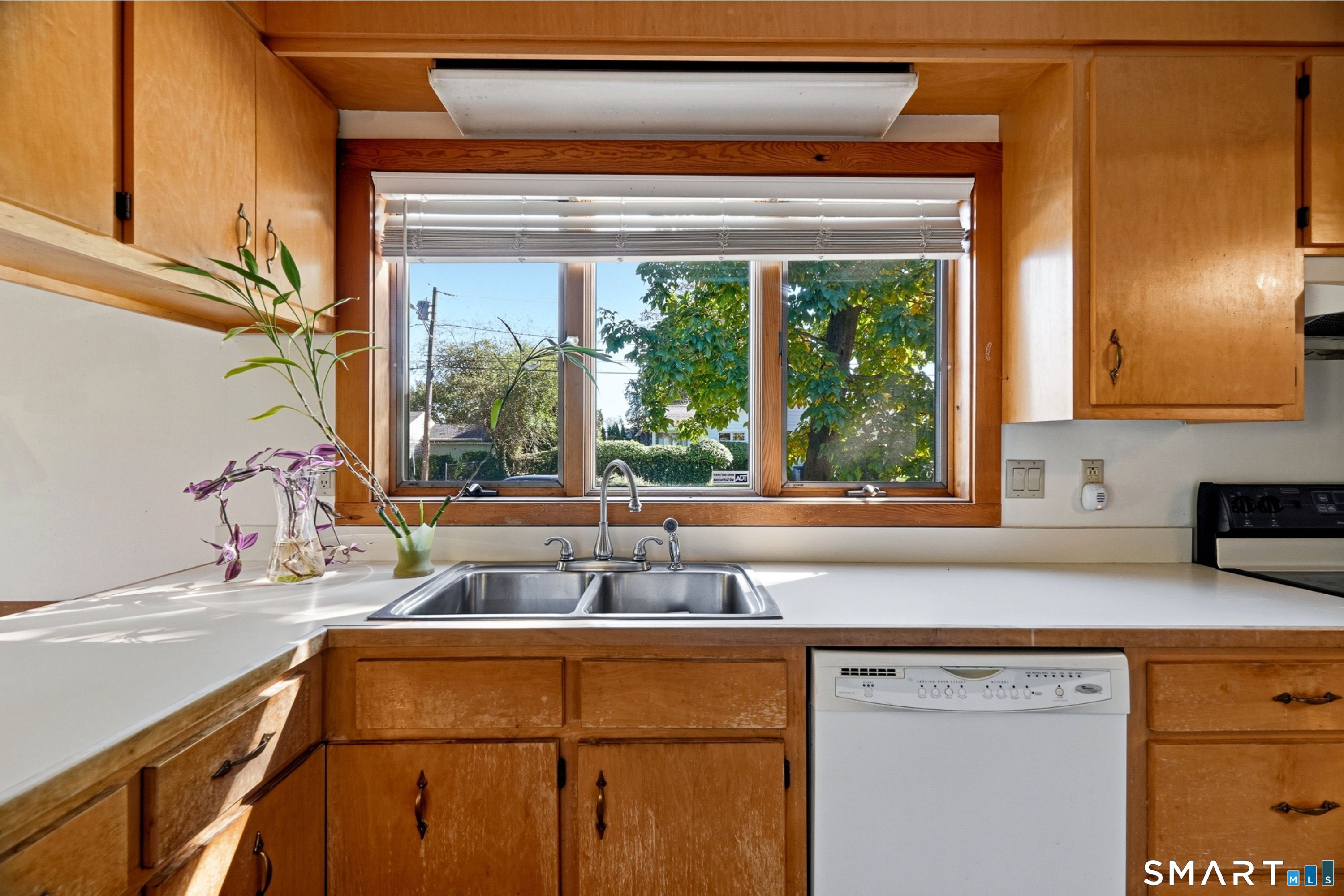 95 Parkway South New London CT 06320