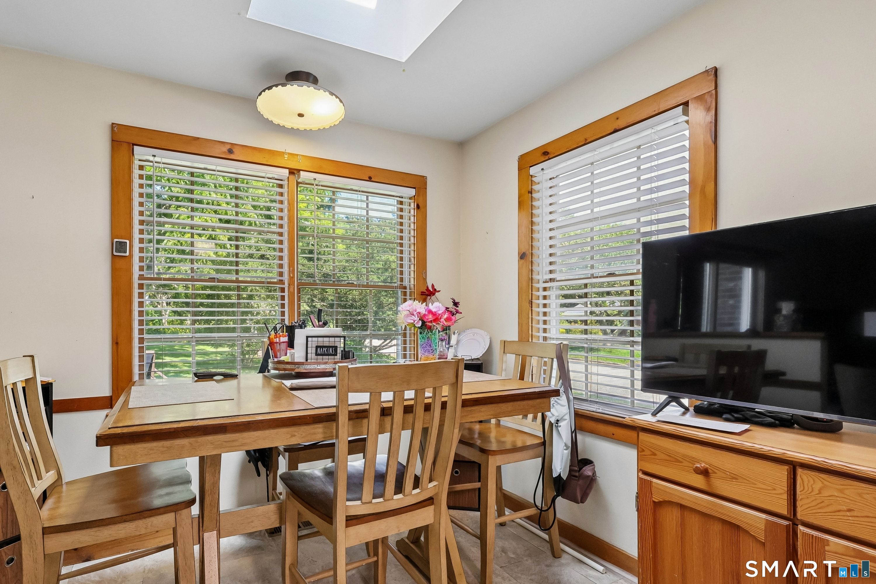 95 Parkway South New London CT 06320