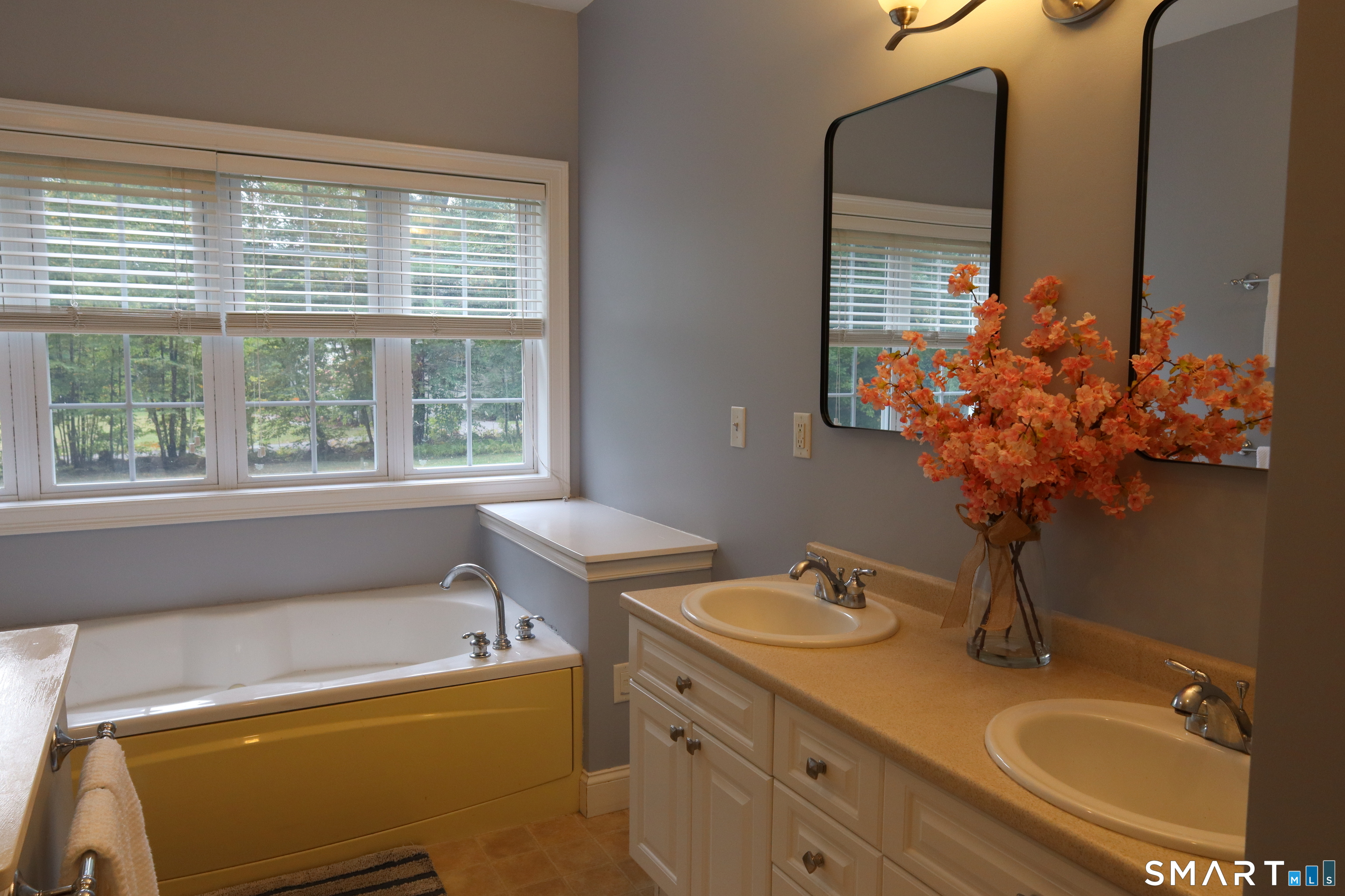 4 Stag Trail Tolland CT 06084