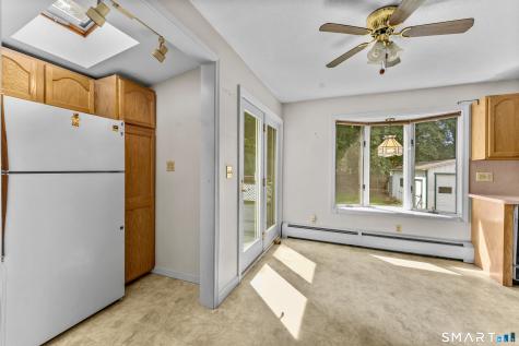 9 Woodlawn Avenue Enfield CT 06082