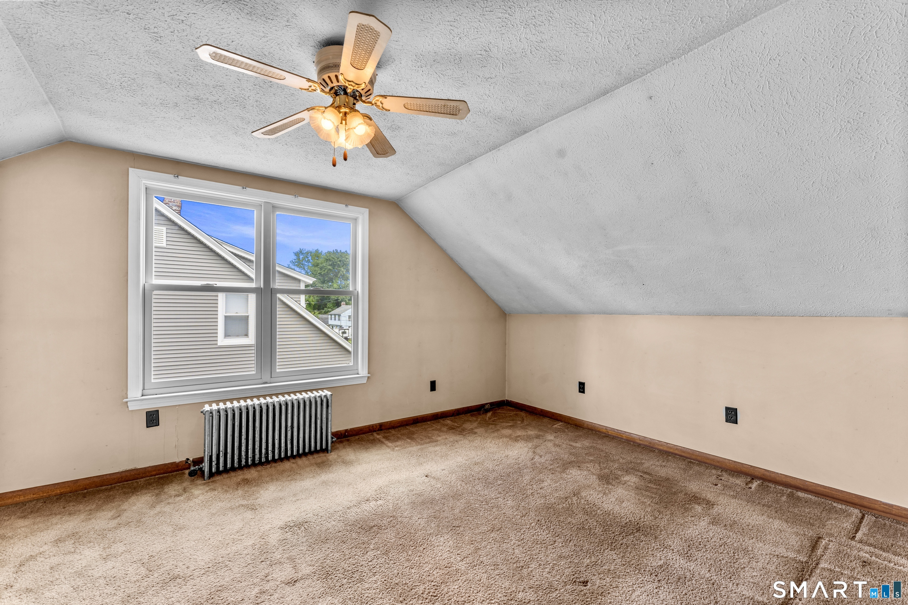 9 Woodlawn Avenue Enfield CT 06082