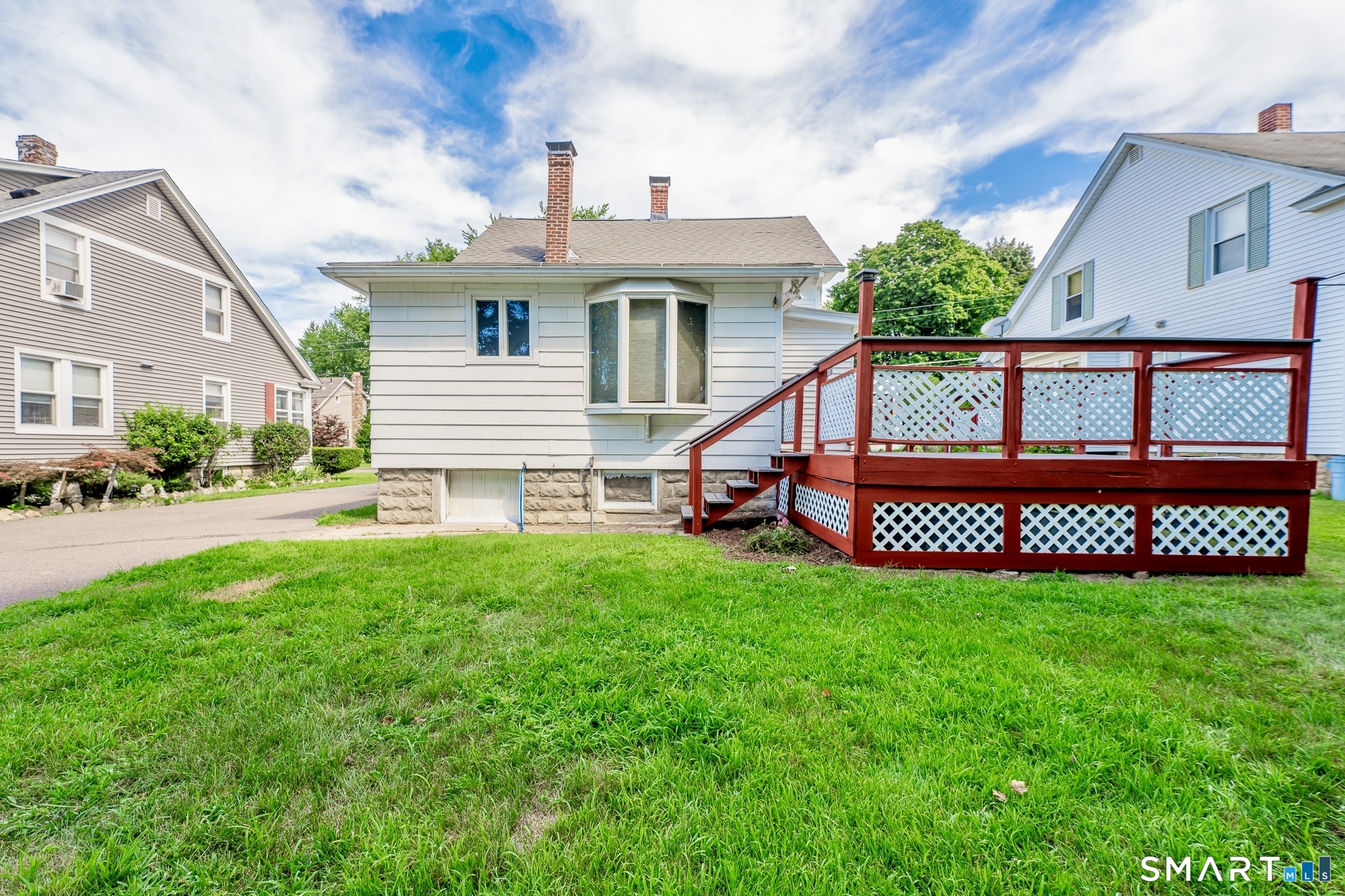 9 Woodlawn Avenue Enfield CT 06082