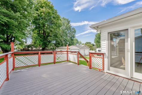 9 Woodlawn Avenue Enfield CT 06082