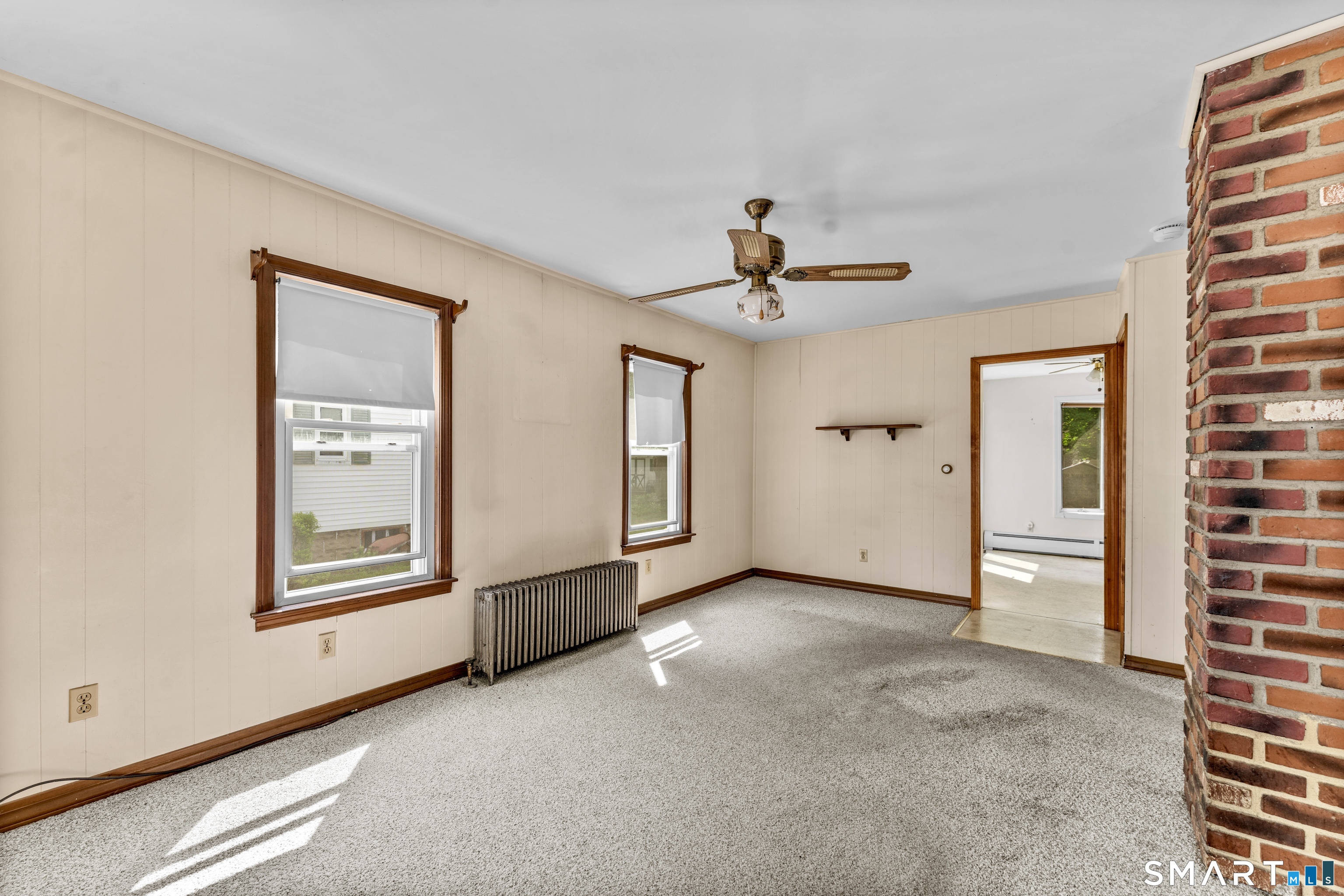 9 Woodlawn Avenue Enfield CT 06082