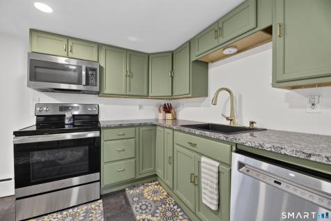 34 Downer Street Stonington CT 06379