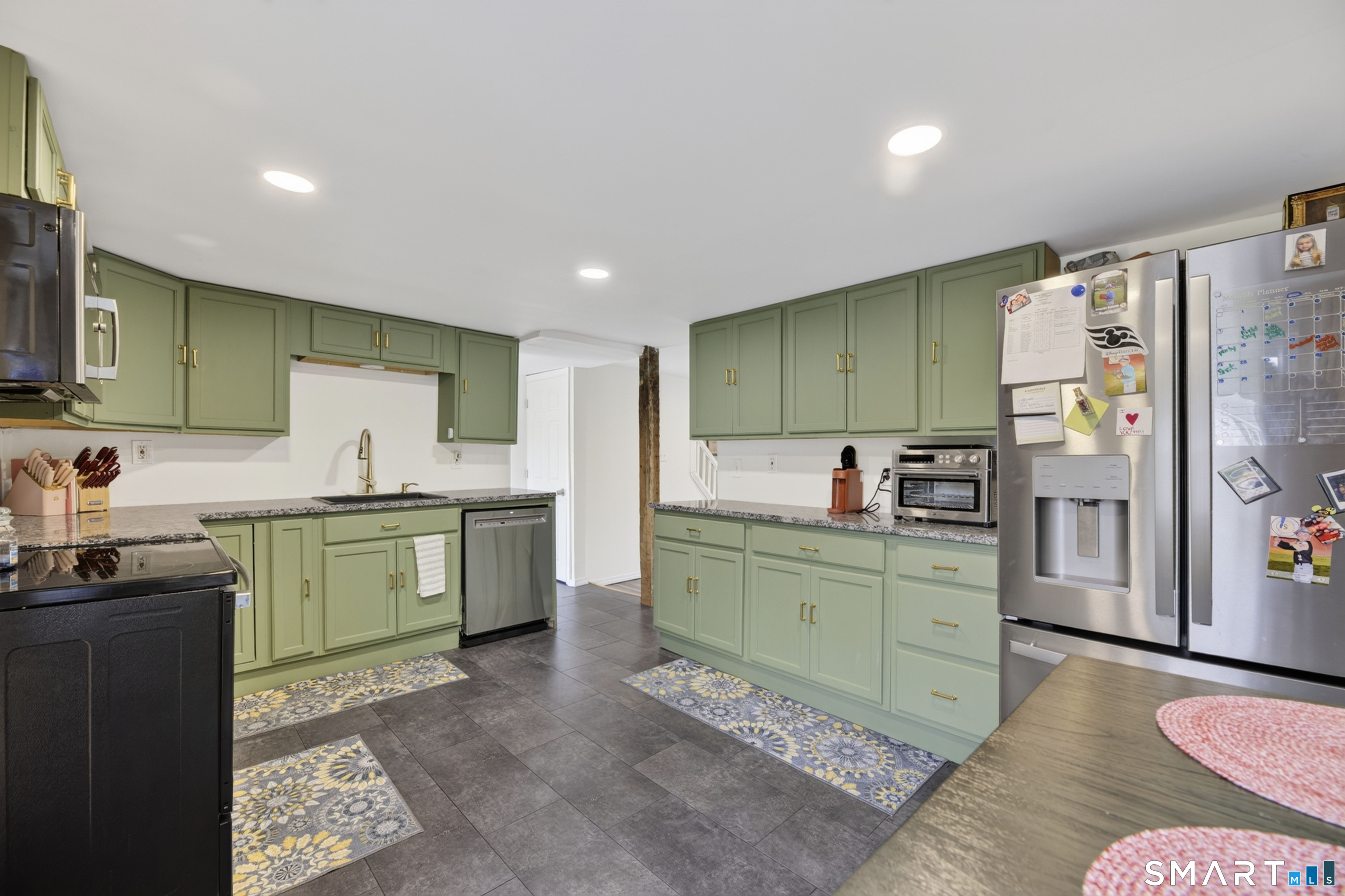 34 Downer Street Stonington CT 06379