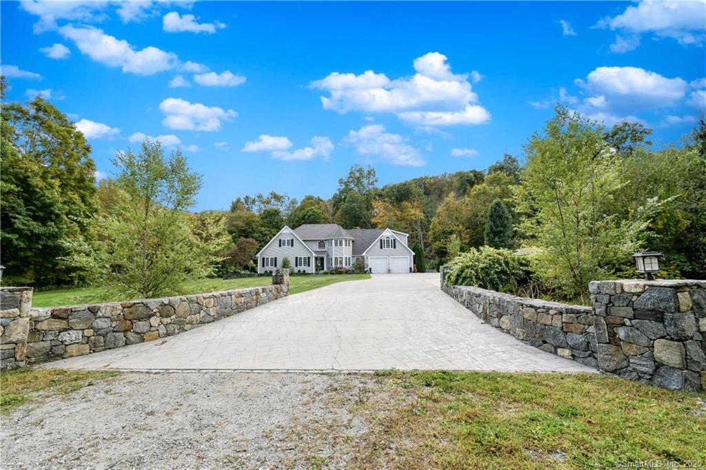 443 Oxford Road Oxford CT 06478