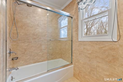 23 North Pond Road Cheshire CT 06410