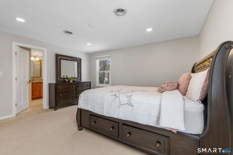 23 North Pond Road Cheshire CT 06410