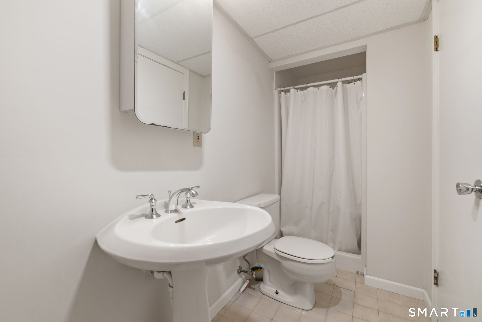 23 North Pond Road Cheshire CT 06410