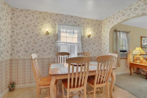 133 Highland Avenue Meriden CT 06451