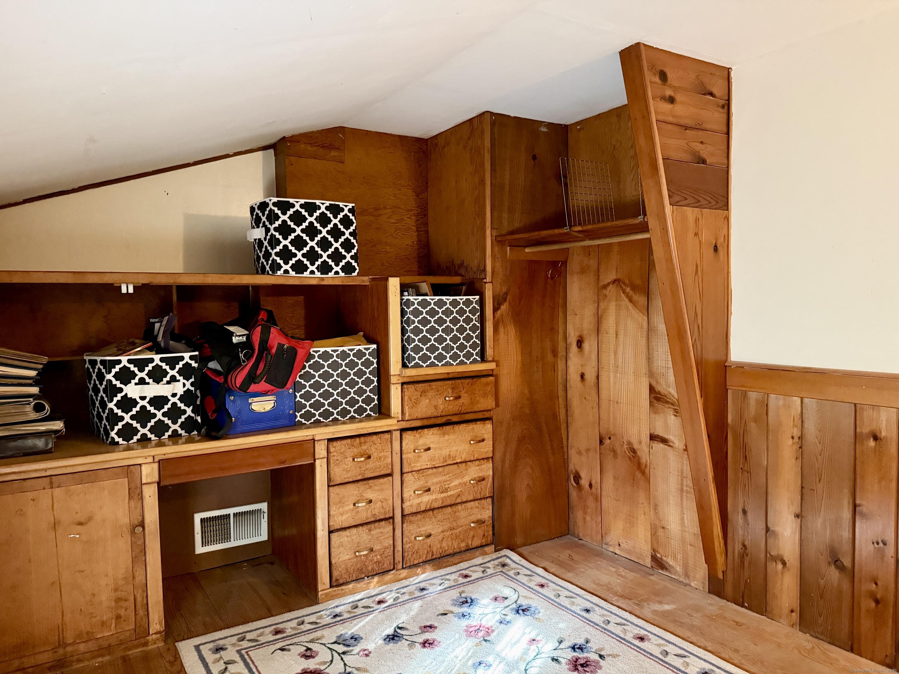 115 Garfield Road Bristol CT 06010