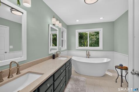 115 Luther Drive Southbury CT 06488